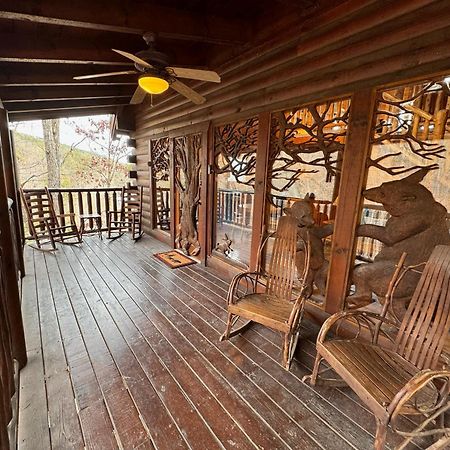 Smoky Paws - Exceptional Cabin, Stunning Mountain Views, Hot Tub, Tranquil, Gigabit Internet, Free L2 Ev 鸽子谷 外观 照片