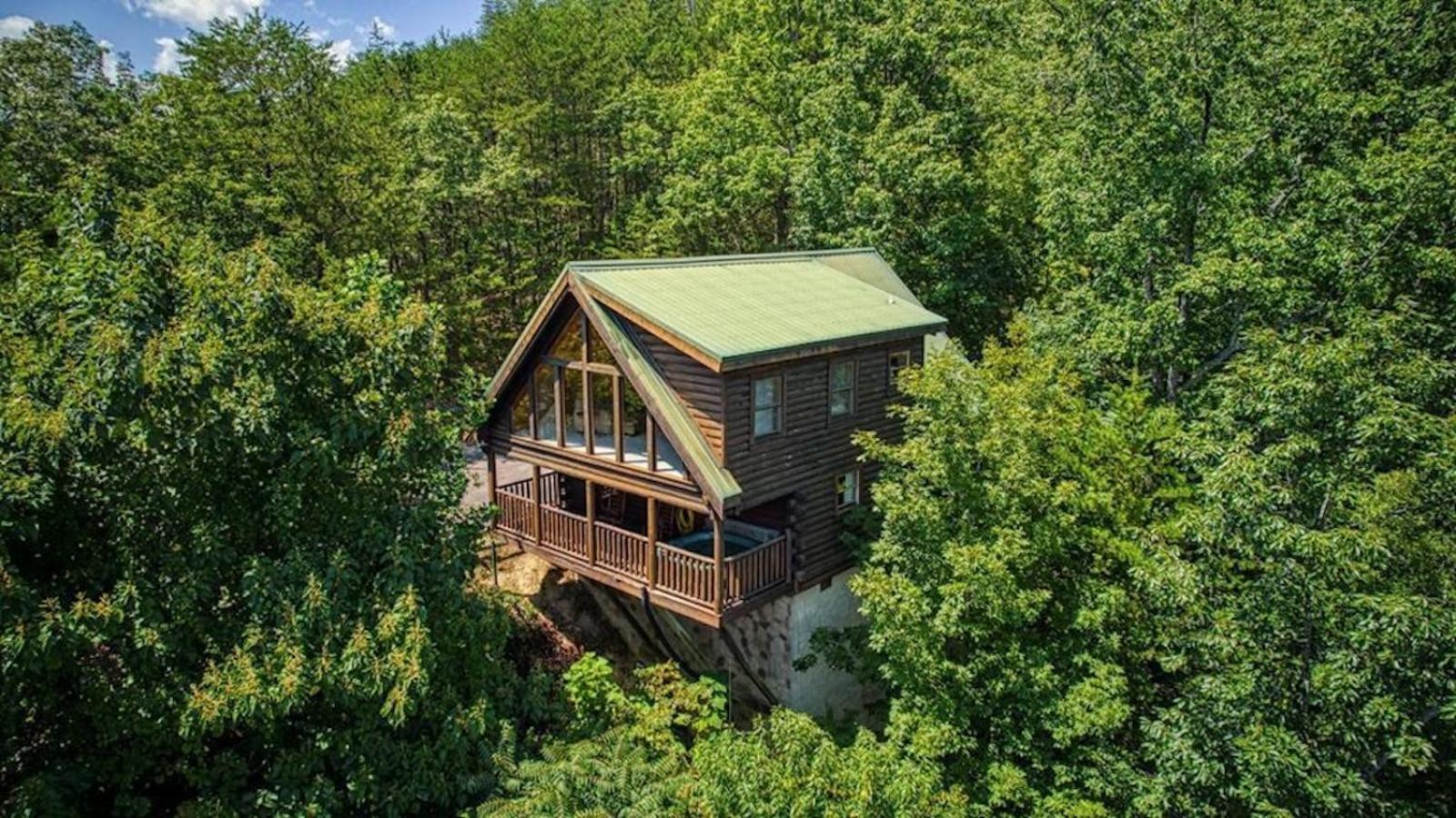 Smoky Paws - Exceptional Cabin, Stunning Mountain Views, Hot Tub, Tranquil, Gigabit Internet, Free L2 Ev 鸽子谷 外观 照片